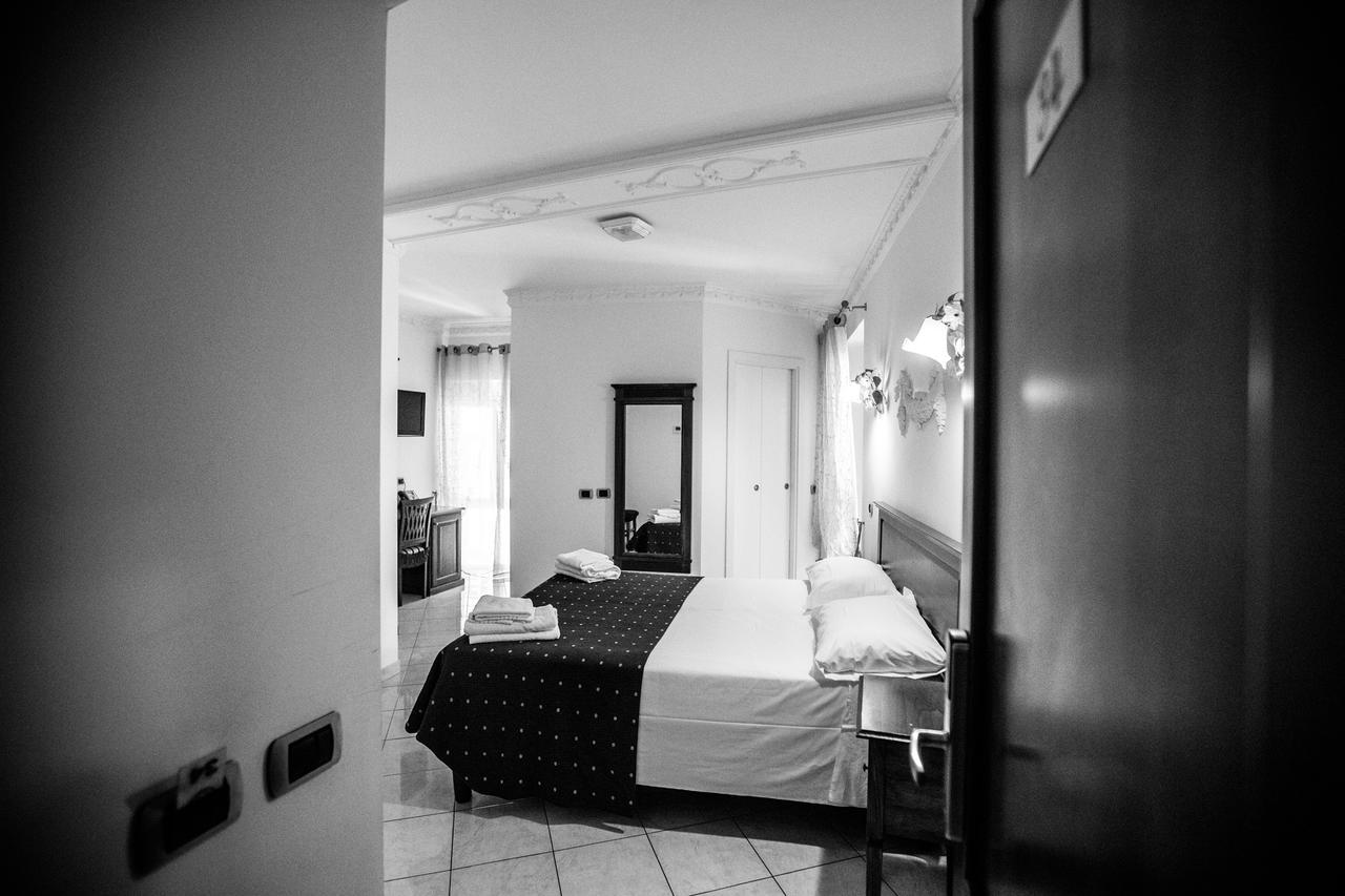 Hotel De Monti Roma Exterior foto